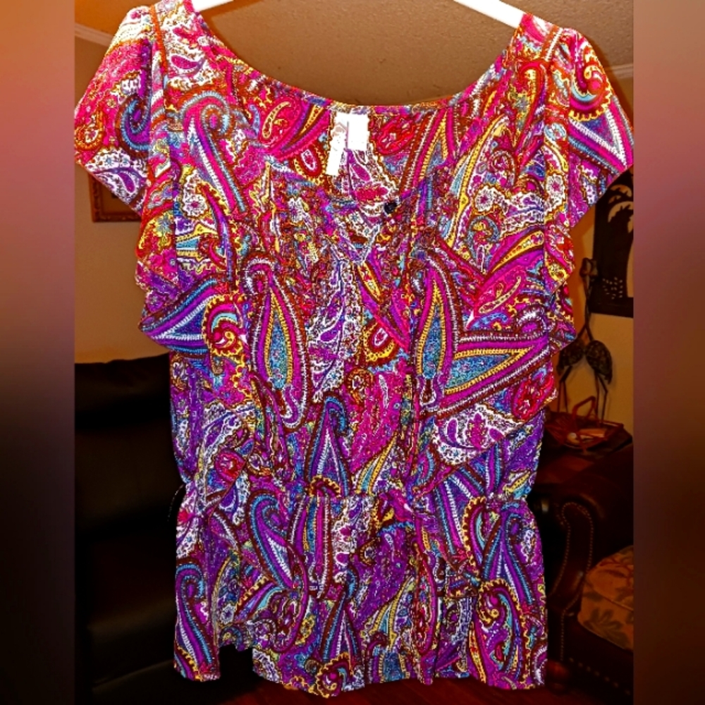 Women's short sleeve shirt